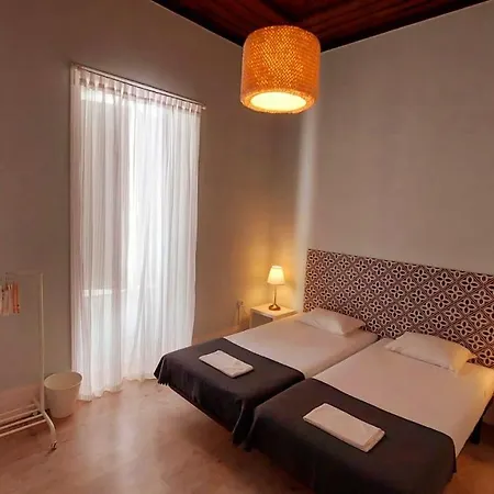 A Casa Da Arvore Hostel Faro