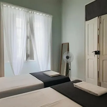 A Casa Da Arvore Hostel *