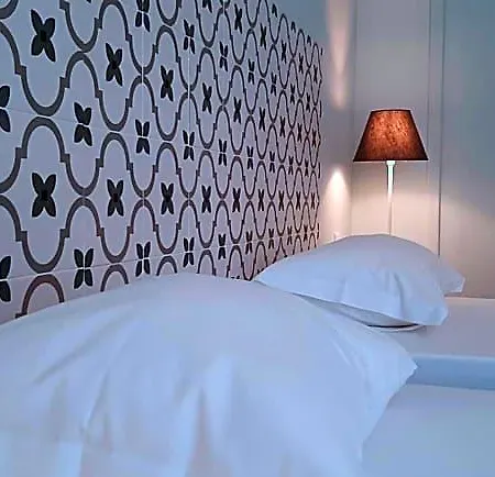 호스텔 A Casa Da Arvore 파로