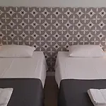 A Casa Da Arvore *