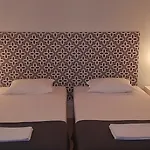 بيت شباب A Casa Da Arvore *