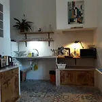 A Casa Da Arvore بيت شباب فارو